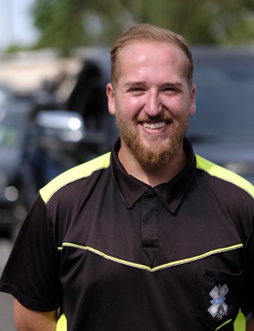Franck, dépanneur véhicules léger chez Flash dépannage dans les Alpes-Maritimes.